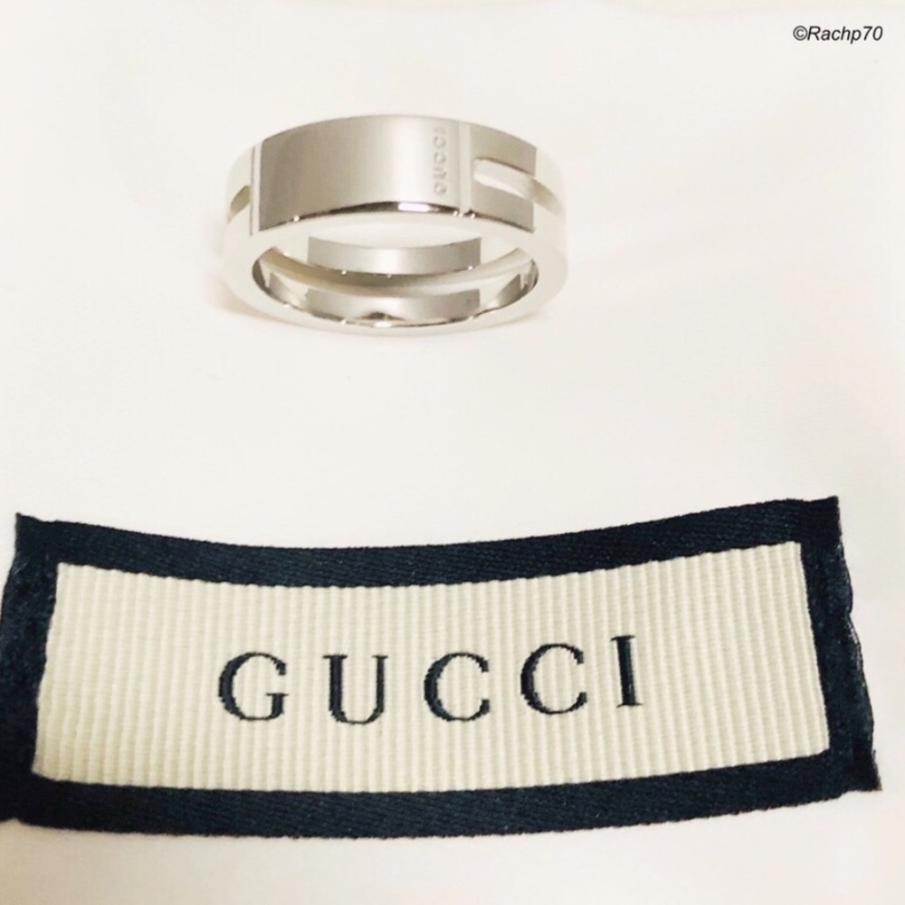 New Authentic Gucci Trademark Ring w/ Cut-Out Band - Picture 2 of 8